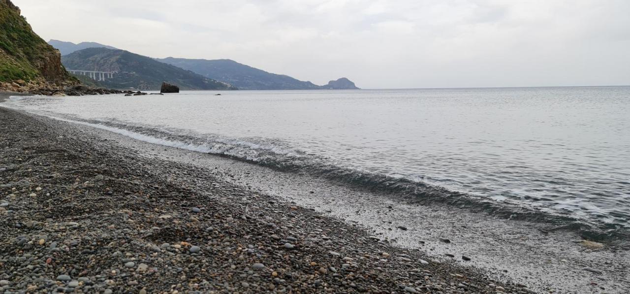 B&B Aria Di Mare - Pollina Sicilia Finale Buitenkant foto